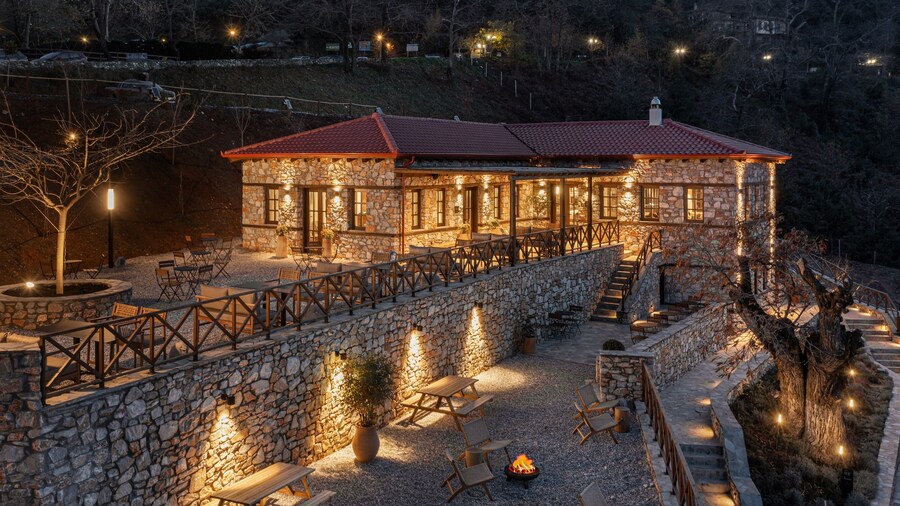 Unedo All Seasons Hotel