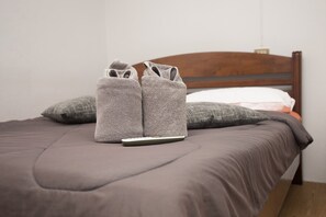 Wifi gratis y ropa de cama 