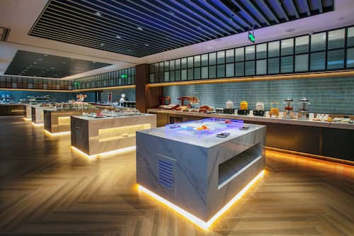 Daily buffet breakfast for a fee