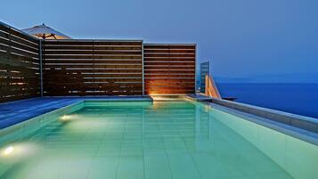 Außenpool (je nach Saison geöffnet)