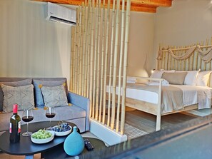 Deluxe Suite | 1 bedroom, iron/ironing board, free WiFi - Sea & Cliff Luxury Suites byCorfuescapes (Corfu)
