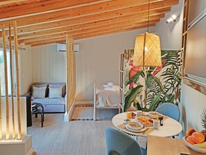 Deluxe Suite | 1 bedroom, iron/ironing board, free WiFi - Sea & Cliff Luxury Suites byCorfuescapes (Corfu)