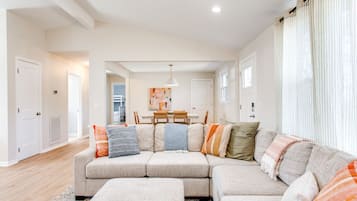 Téléviseur connecté, foyer