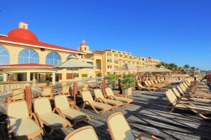 Facciata della struttura