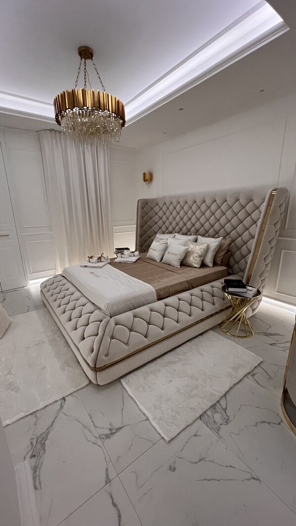 1 bedroom, soundproofing