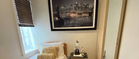 Standard Single Room | Individually decorated, individually furnished, iron/ironing board