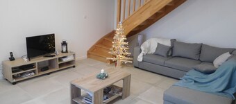 Charmant Gîte Familial à Gilley, Proche Fayl-Billot et Cite Fortifiée de Langres