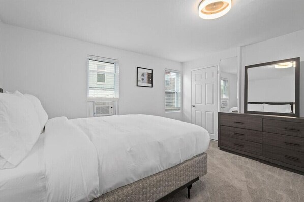 1 bedroom, iron/ironing board, free WiFi, bed sheets