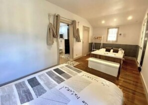 7 Schlafzimmer, Bügeleisen/Bügelbrett, Reisekinderbett, kostenloses WLAN