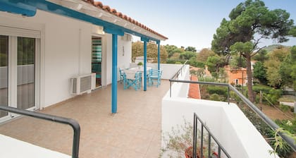 VILLA ALEXIS