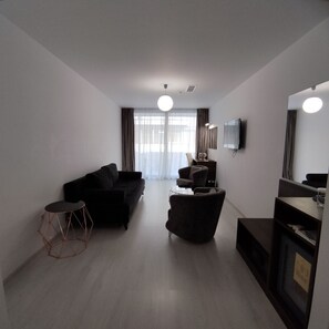Junior Studio Suite | Living area