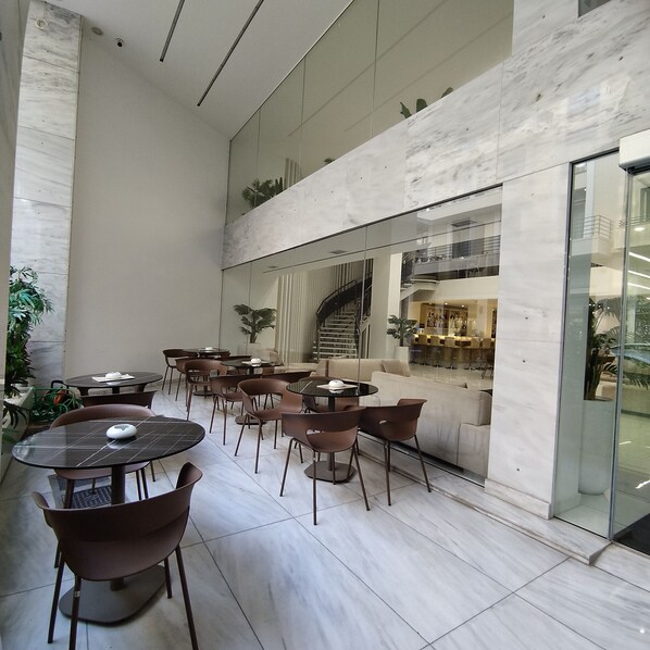 Exterior - International Atene hotel (Athens)