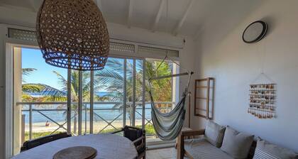 YACAYOU condo sur la plage avec vue mer panoramique et 2 piscines