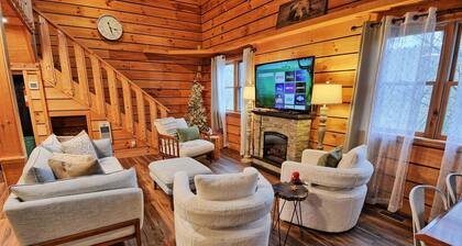The Fairy Woods Cabin in Banner Elk, NC, offers a cozy retreat for up to 8 guests.