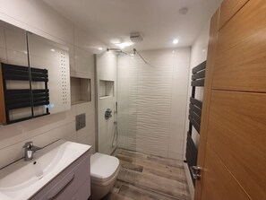 Hair dryer - Luton Town Centre Executive Apartment (Luton)