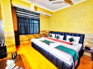 Free WiFi - Darussalam Restaurant and Inn (Srinagar)