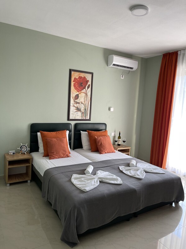 Free WiFi, bed sheets - ApartHotel Solaris (Canj)