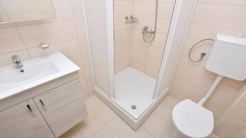 Classic Studio, 2 Katil Bujang (Single) | Bilik Mandi | Pancuran mandi, pengering rambut, tuala disediakan