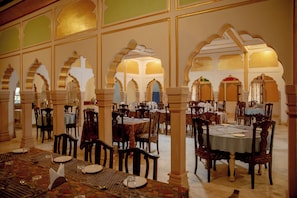Restaurant - Shahpura Abhaneri Resort (Baswa)