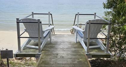 Incredible Lake Michigan views/sunsets. Intimate cottage with sandy beach.