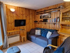 Téléviseur, lecteur de DVD