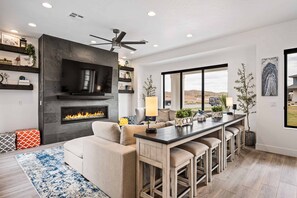 Eget kjøkken | Kjøleskap, ovn, kaffetrakter/tekoker og brødrister