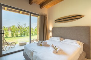 Deluxe Room, 1 Queen Bed, Patio, Pool View - HANG LOOSE COTTAGE Hotel Resort 4 stelle Gizzeria Calabria (Gizzeria)