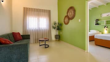 Deluxe bungalow, 2 slaapkamers | Gratis wifi, beddengoed