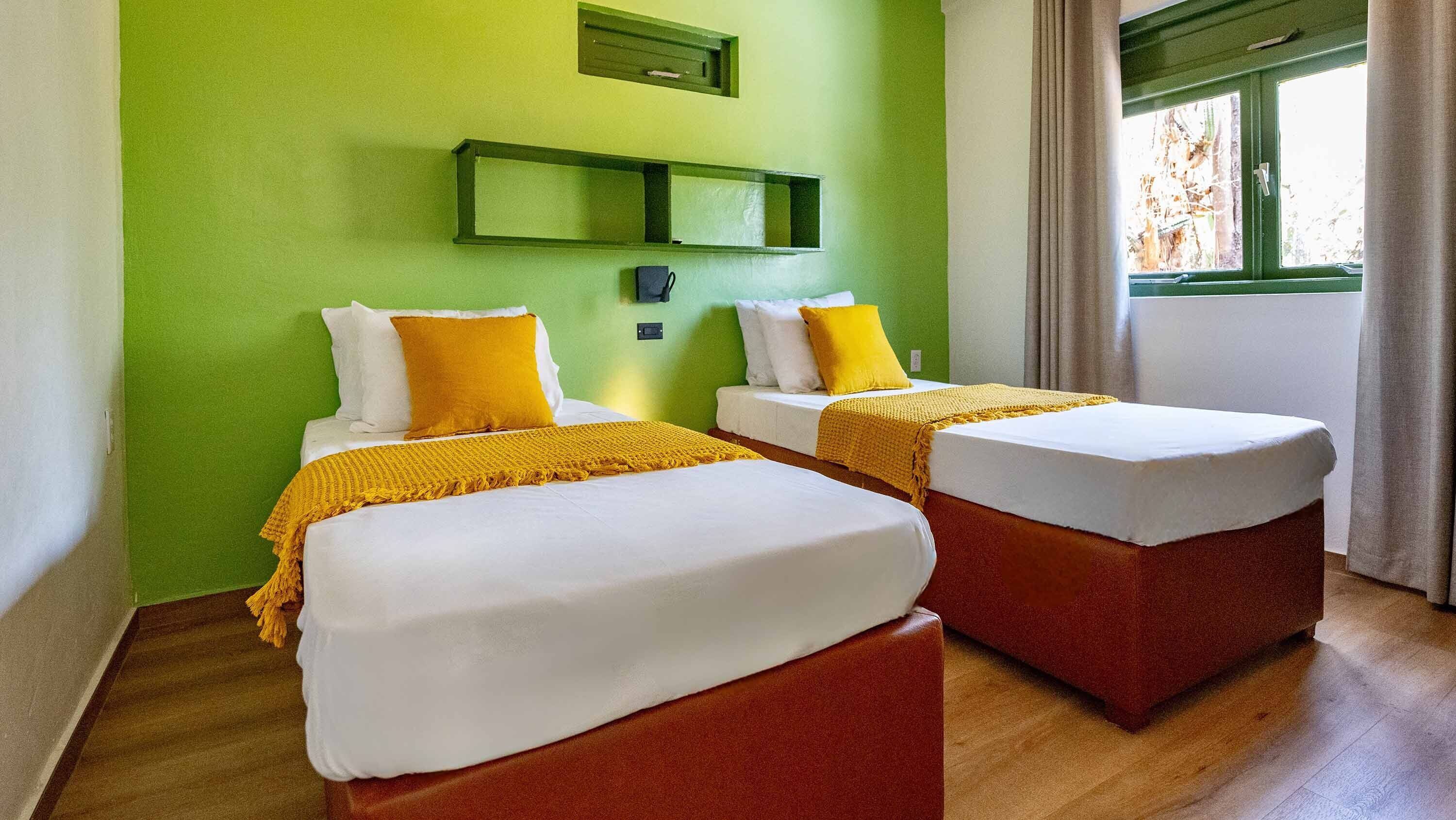 Wifi gratis y ropa de cama 