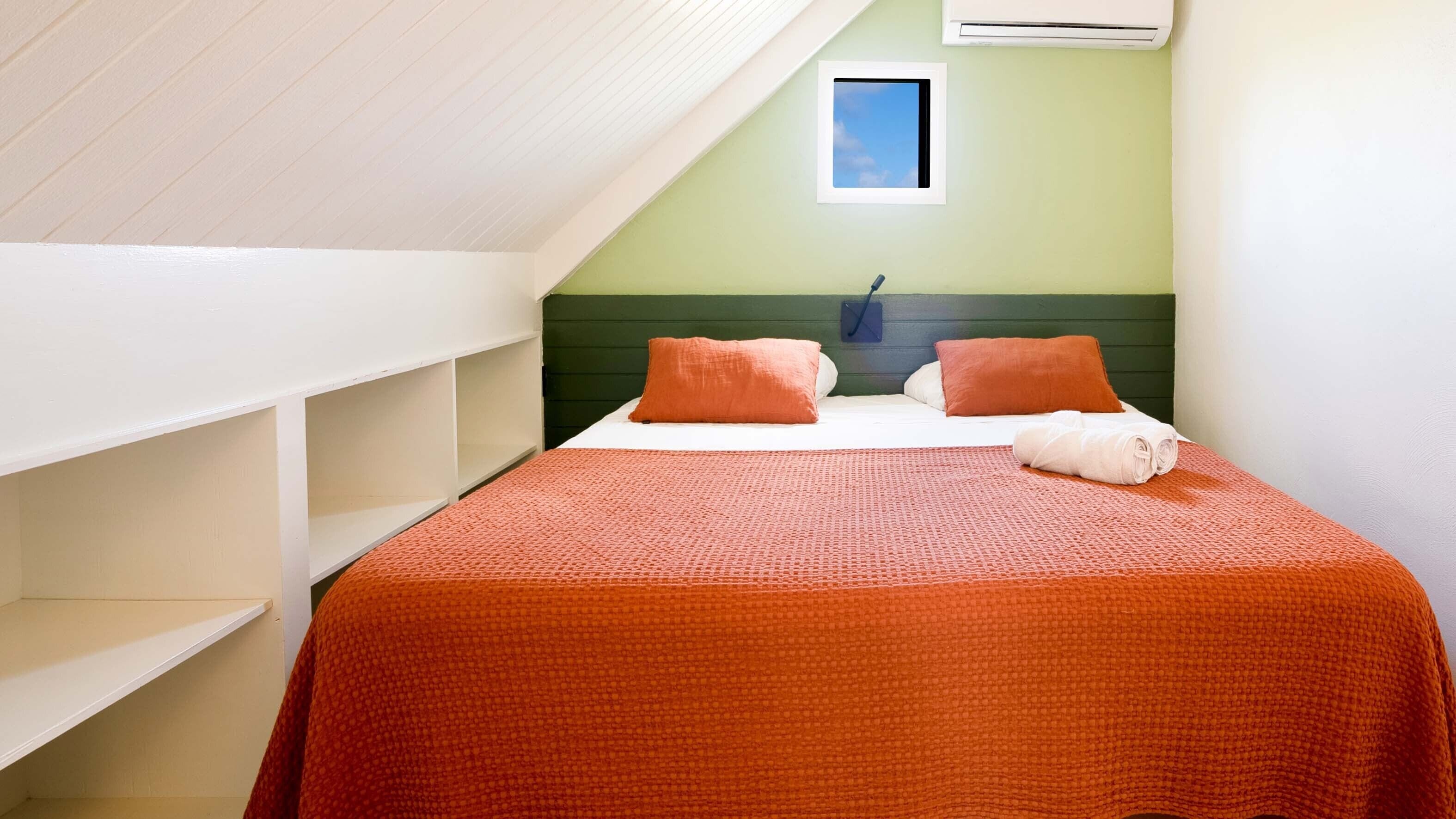 Wi-Fi gratuit, draps fournis