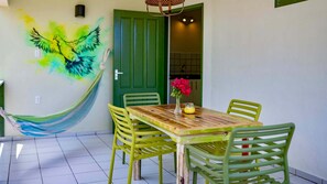 Standard Cabin | Terrace/patio