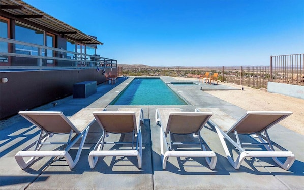 Beheizter Pool