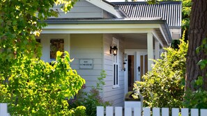 Exterior detail - Homestead - Picturesque home in an ideal location (Hepburn Springs)