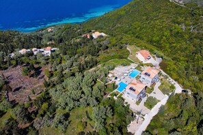 Exterior - Two-Bedroom Apartment 1 with Sea View, Shared Pool & Wi-Fi (Lefkadas)