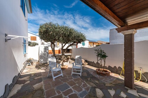 Holiday Home "Sottotorre 1" close to the Sea with Private Garden & A/C