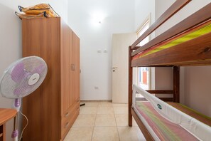 2 bedrooms, iron/ironing board, bed sheets - Holiday Home "Sottotorre 3" close to the Sea with Private Garden & A/C (Calasetta)