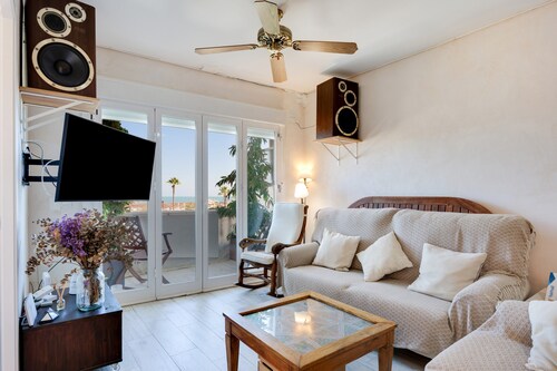 Apartment “Chipiona, Cruz del Mar 1st Line” with Sea Views, Terrace, Parking & Wi-Fi