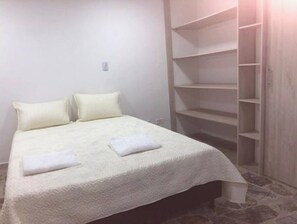1 多间卧室、WiFi、床单
