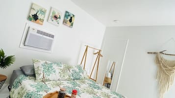 1 slaapkamer, een bureau, een strijkplank/strijkijzer, gratis wifi