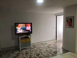 1 室のベッドルーム、WiFi、ベッドシーツ