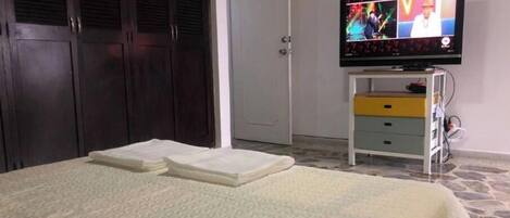 1 室のベッドルーム、WiFi、ベッドシーツ