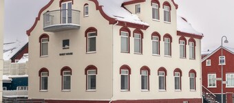 Hrimland Guesthouse DT 2br apt.