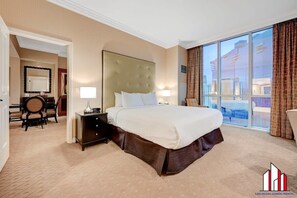 1 bedroom, in-room safe, desk, iron/ironing board