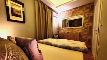 1 bedroom, iron/ironing board, free WiFi