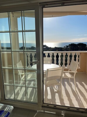 Interior - Portico Mar - the Beverly Hills of the Costa Blanca (Campomar)