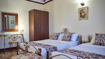 Blackout drapes, free WiFi, bed sheets