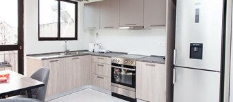 Gorgeous apt in Faliro with view