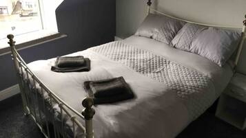 1 bedroom, iron/ironing board, WiFi, bed sheets