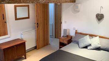 2 chambres, fer et planche Ă repasser, lit parapluie, Wi-Fi gratuit