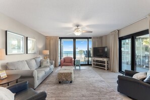 TV - Watercrest 210- Sleeps 12 - Free Beach Chairs! (Panama City Beach)